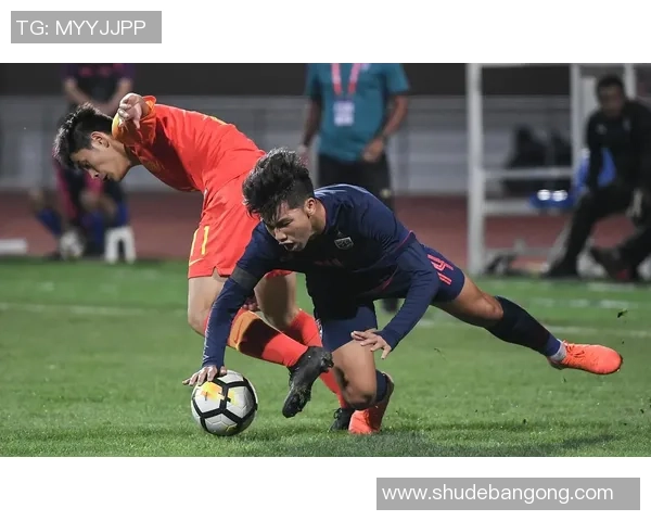 泰国足球超级联赛球星风采：聚焦顶级球员的精彩表现与成长轨迹